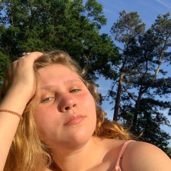 Meet your Posher, Grace - Picture 1 of 1